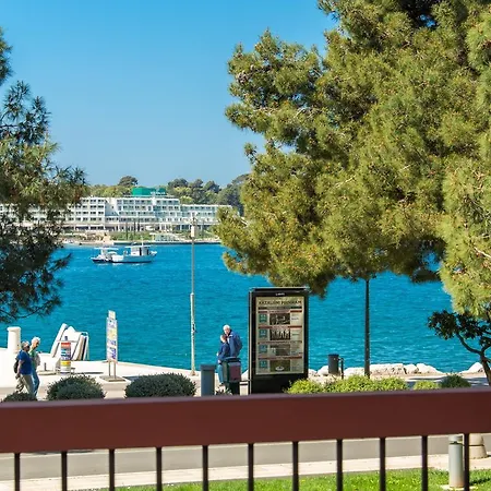 Apartment Riva Porec